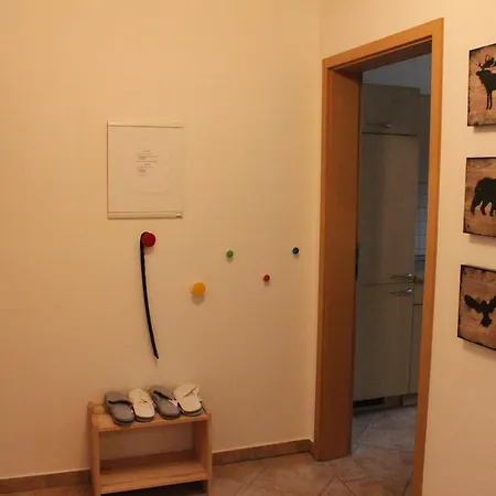 Familienfreundliche Einraumwohnung In Altstadtnahe Daire *
